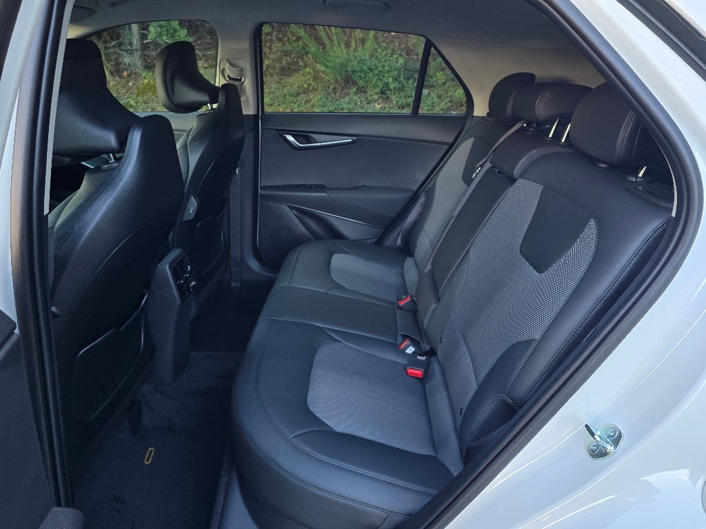 2025 Kia Niro Plug-In Hybrid EX