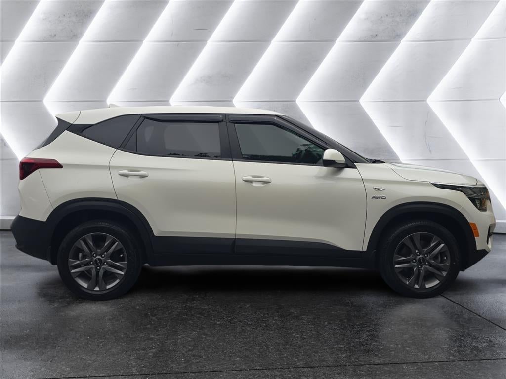 2023 Kia Seltos LX