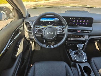 2025 Kia Seltos EX