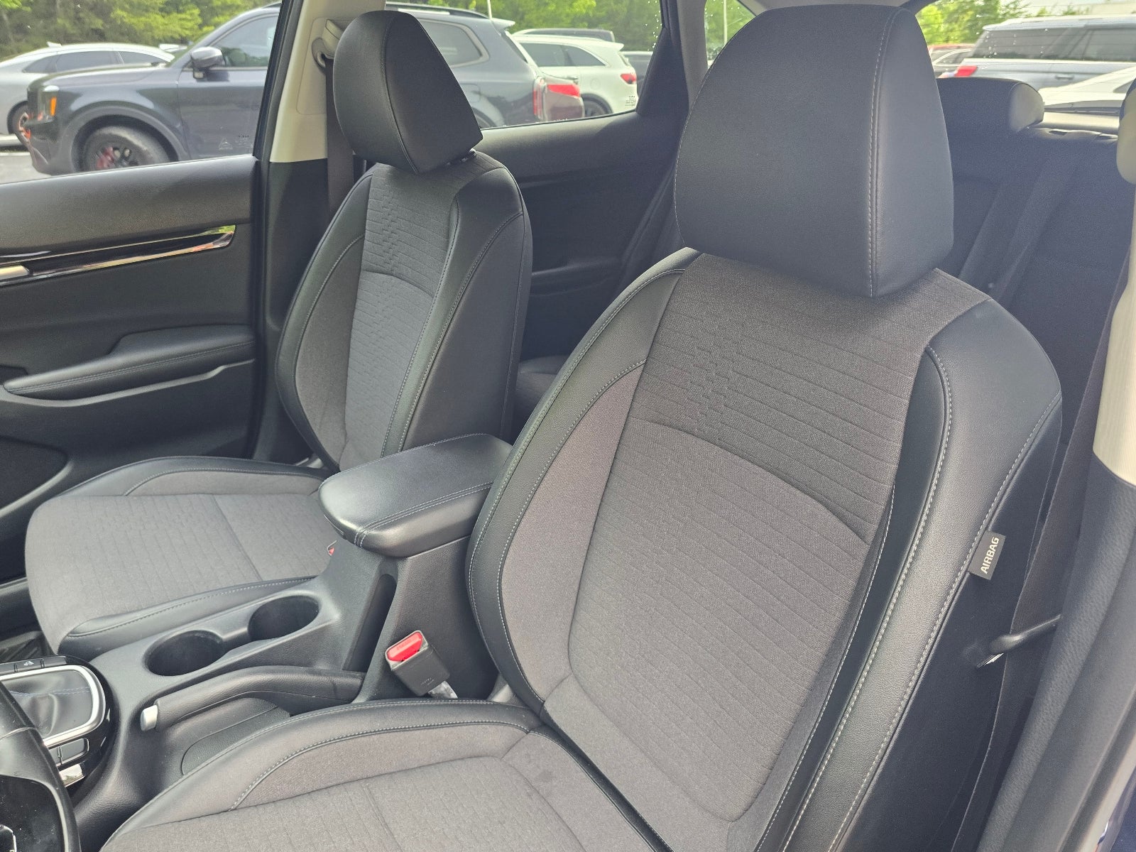 2023 Kia Seltos S