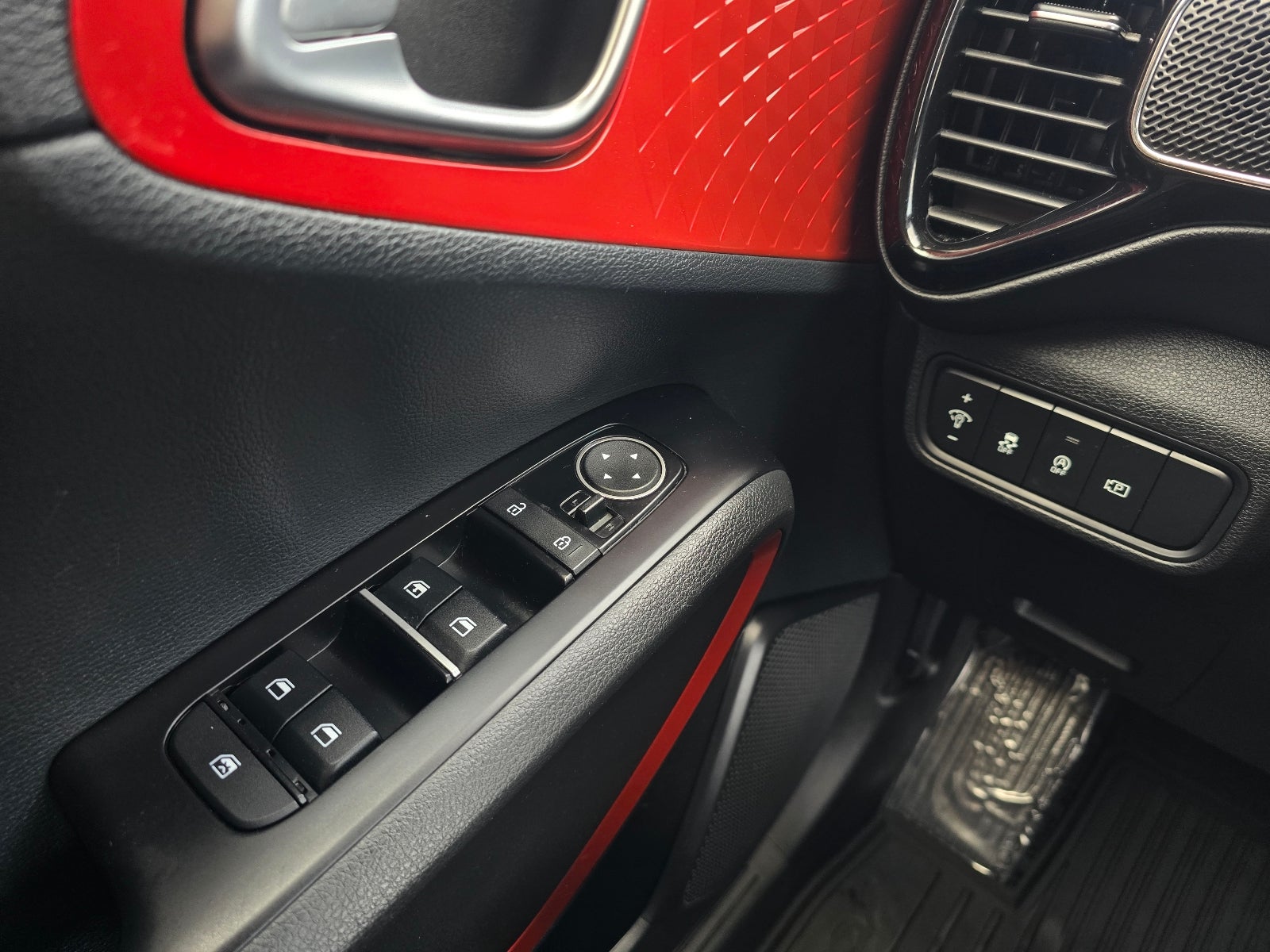 2024 Kia Soul GT-Line