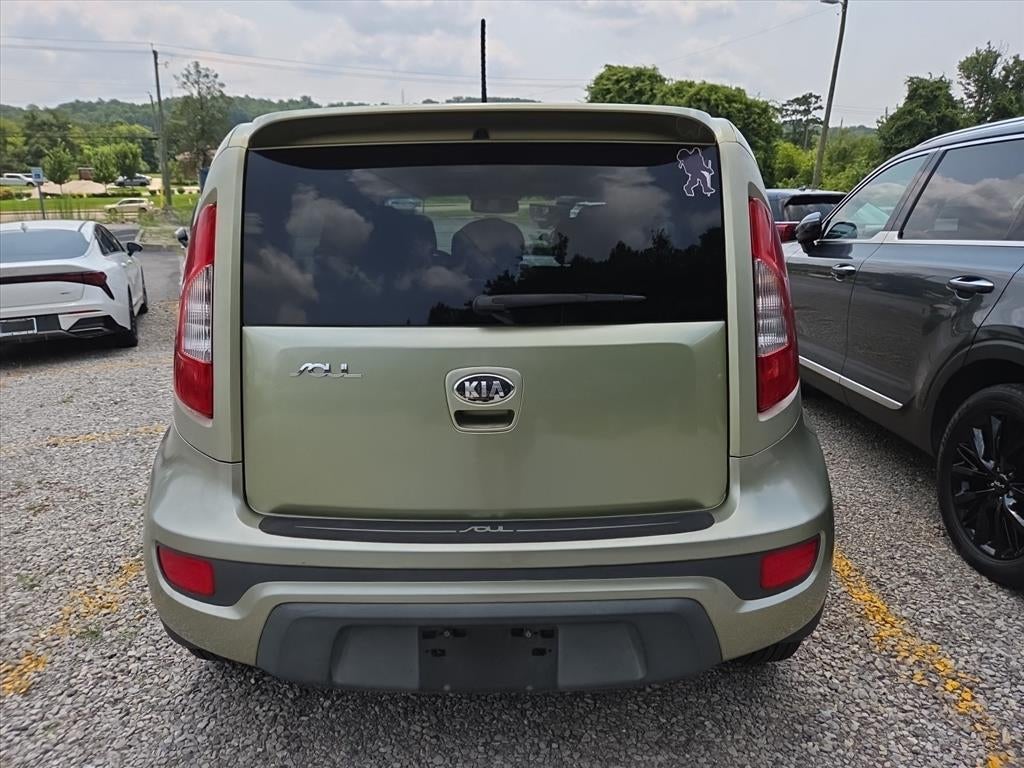 2013 Kia Soul Base