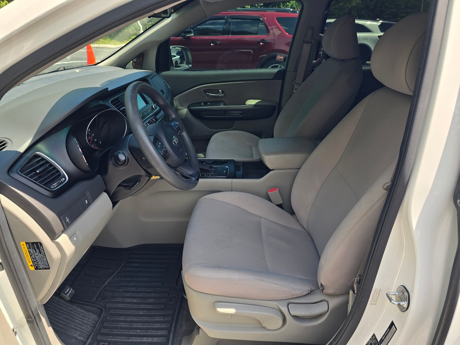 2018 Kia Sedona L