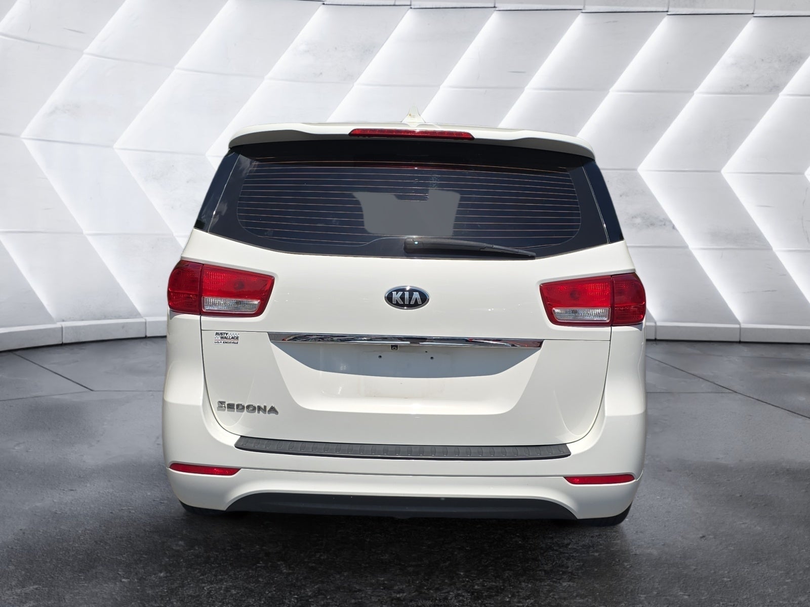 2018 Kia Sedona L