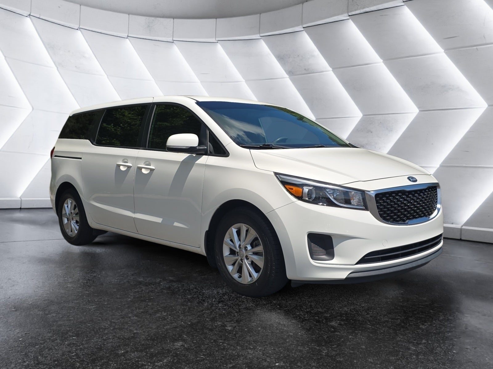 2018 Kia Sedona L