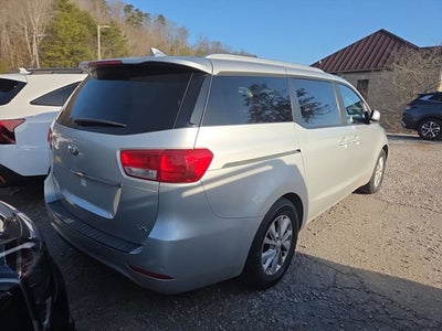 2018 Kia Sedona LX