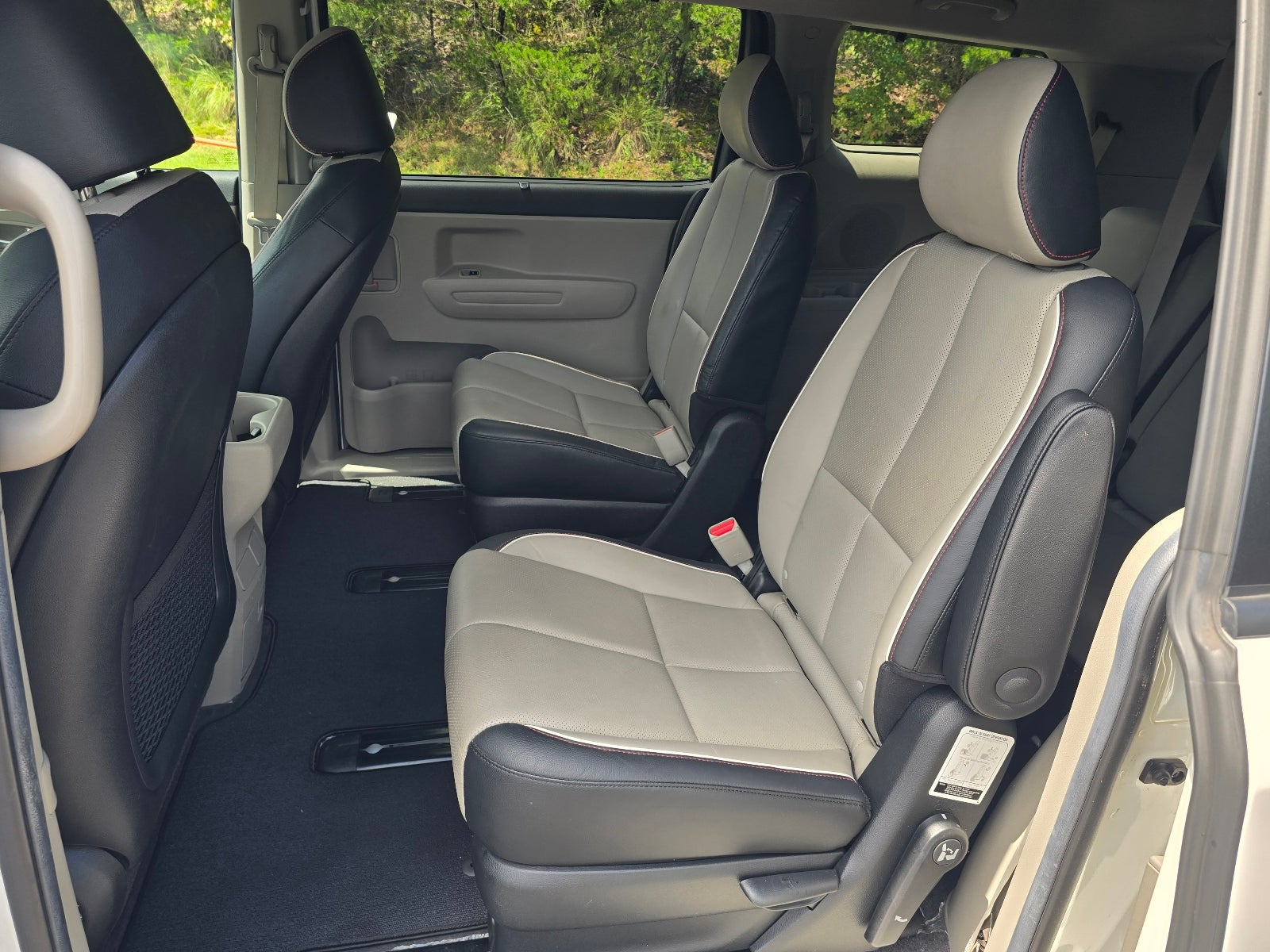 2020 Kia Sedona EX