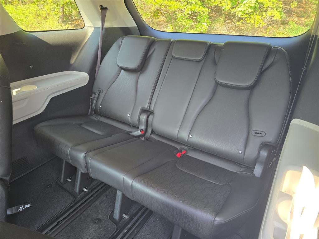 2022 Kia Carnival LXS