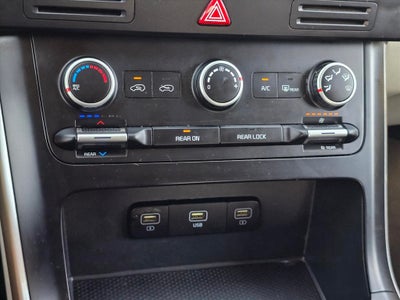 2022 Kia Carnival LXS