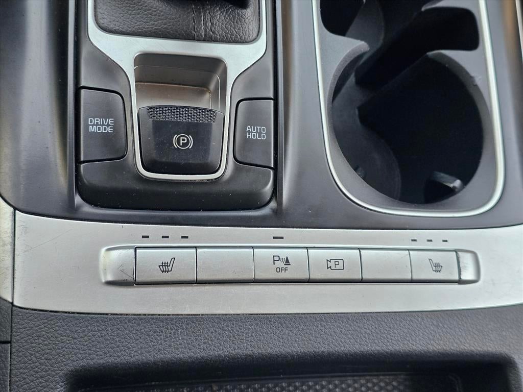 2022 Kia Carnival LXS