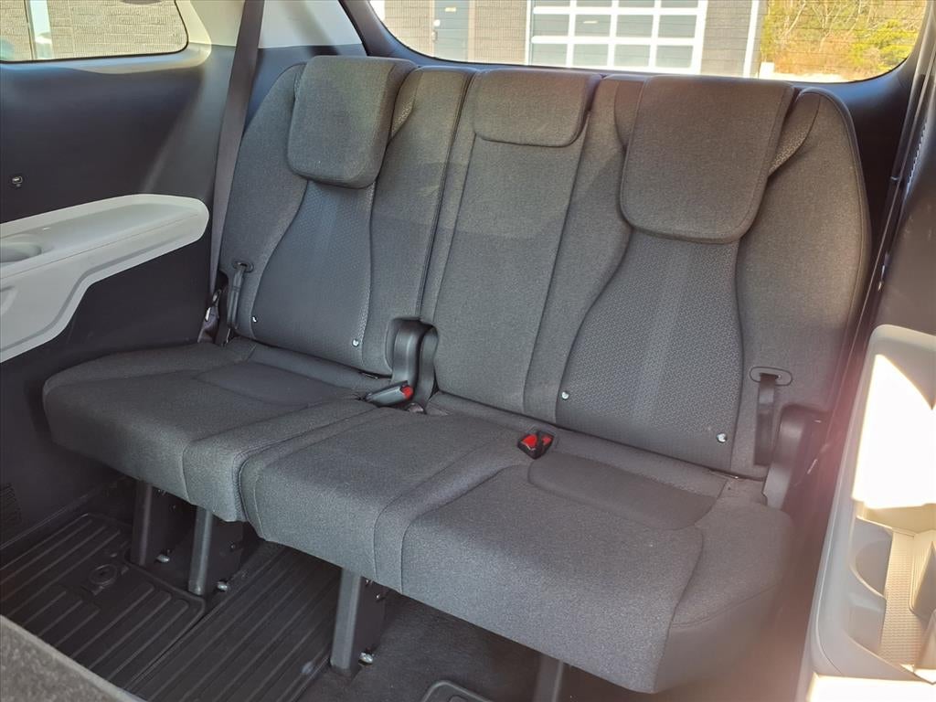 2022 Kia Carnival LX