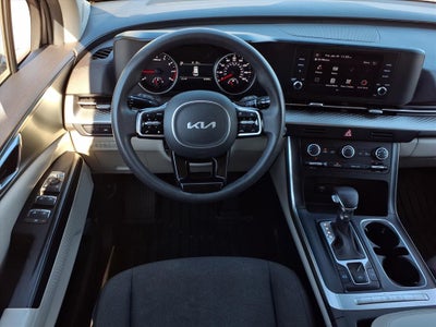 2022 Kia Carnival LX