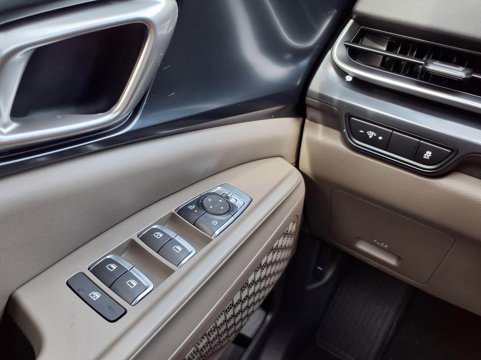 2026 Kia Carnival LX