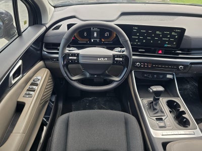 2027 Kia Carnival LX