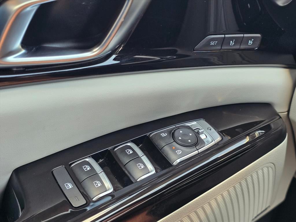 2023 Kia Carnival SX Prestige