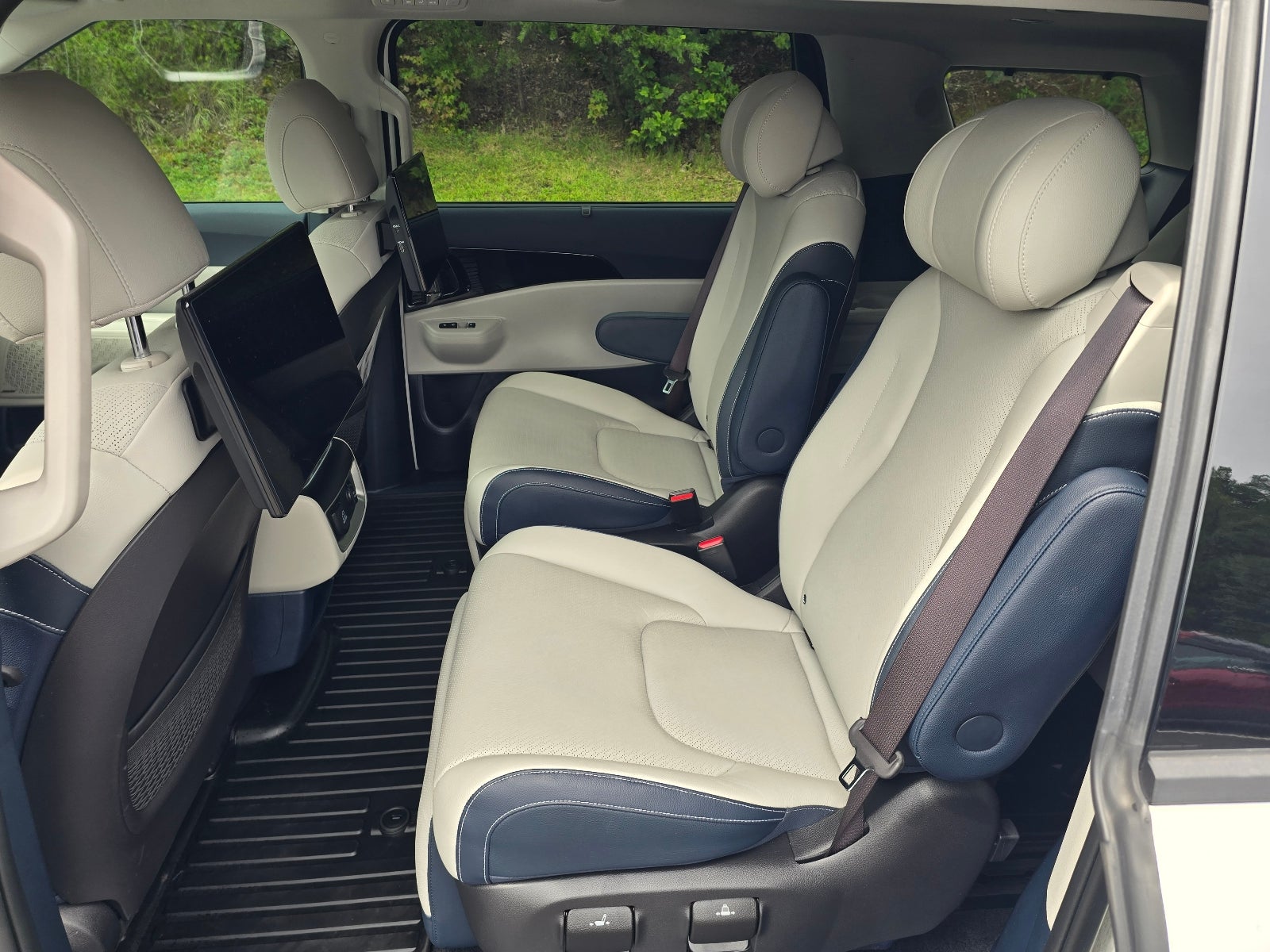 2025 Kia Carnival SX Prestige