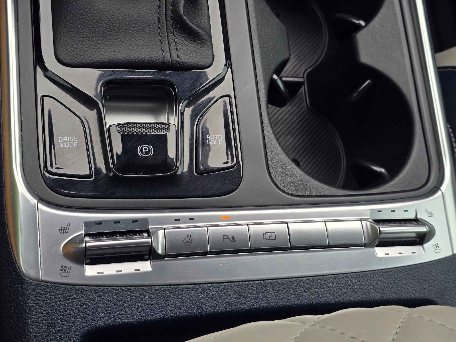 2025 Kia Carnival SX Prestige