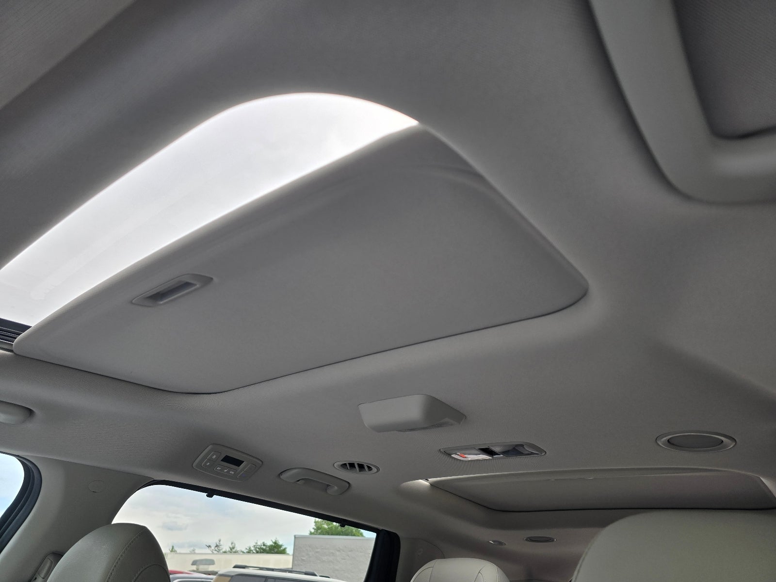 2025 Kia Carnival SX Prestige