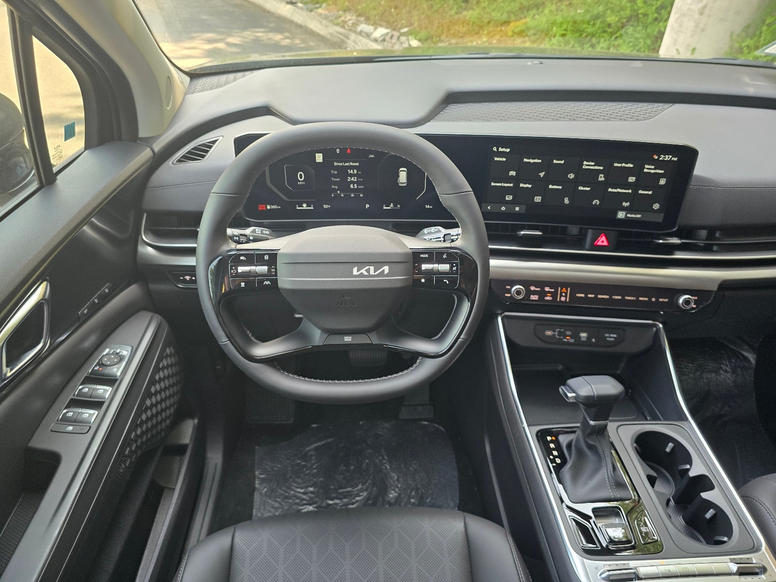 2027 Kia Carnival SX