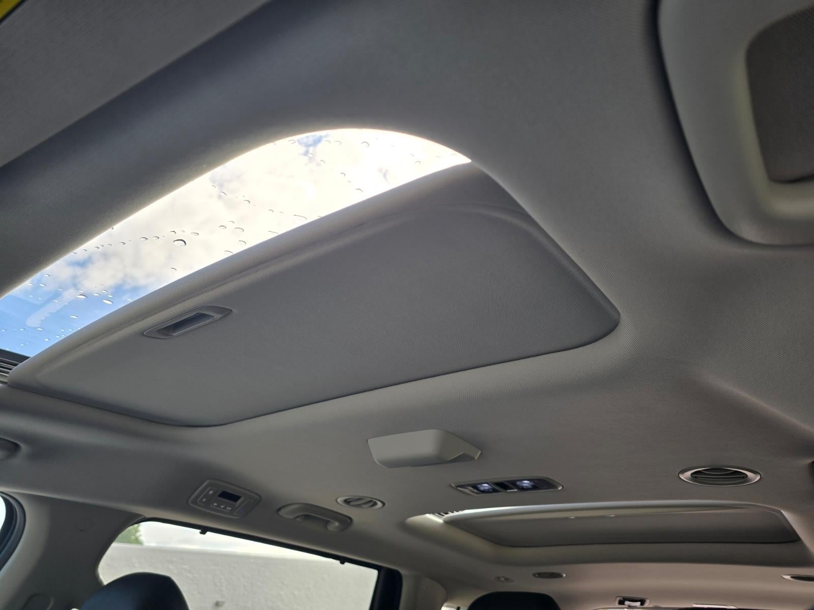 2027 Kia Carnival SX Prestige