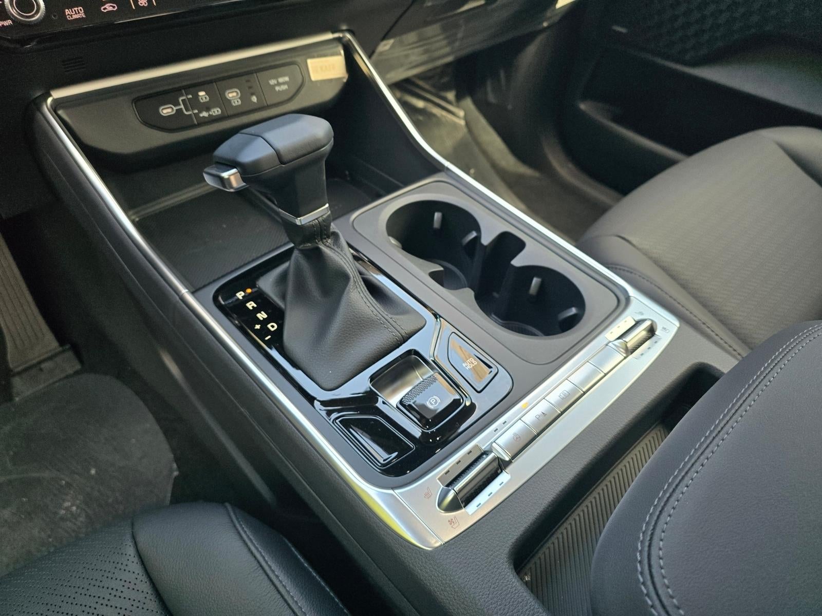 2027 Kia Carnival SX Prestige