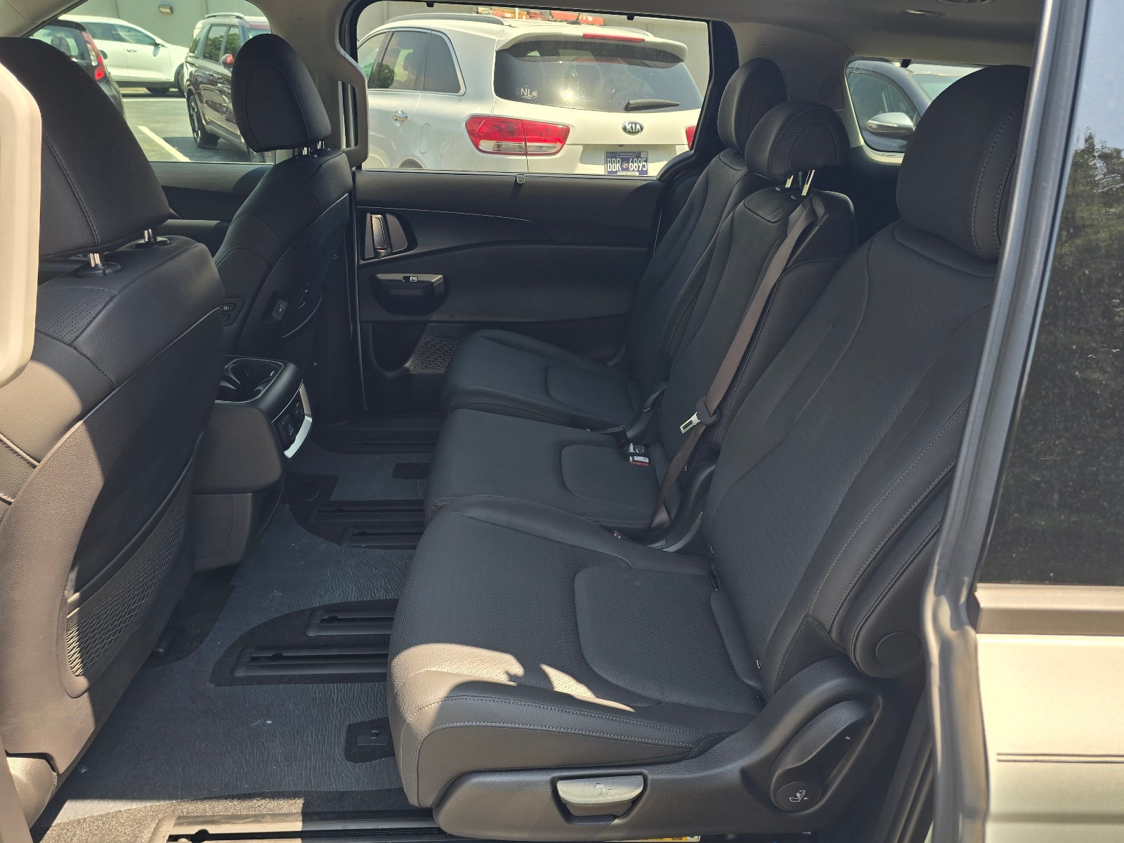 2027 Kia Carnival Hybrid SX Prestige