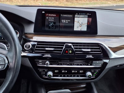 2018 BMW 5 Series 530i