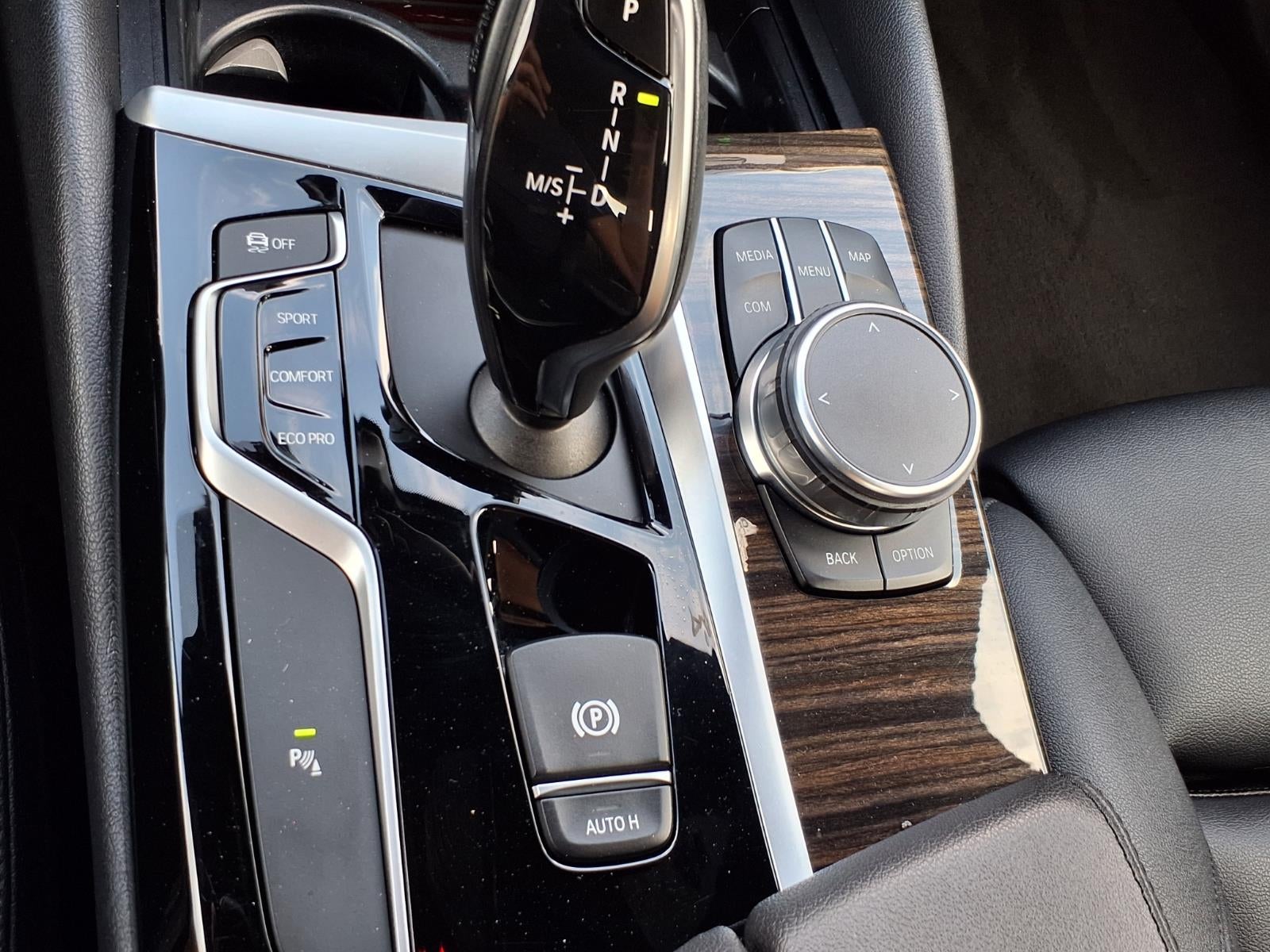 2018 BMW 5 Series 530i