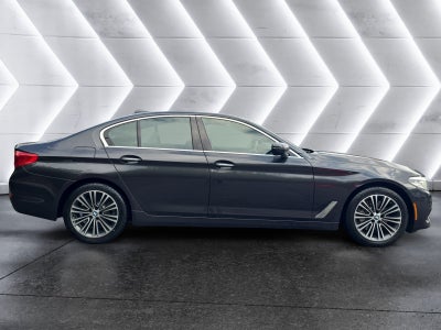2018 BMW 5 Series 530i