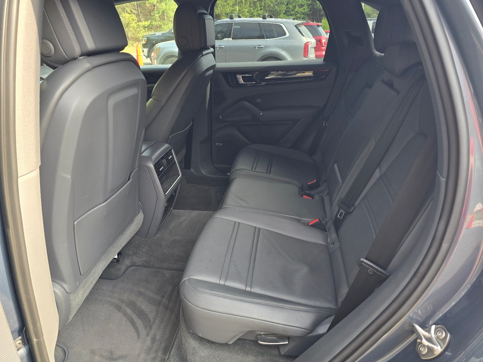 2019 Porsche Cayenne Base