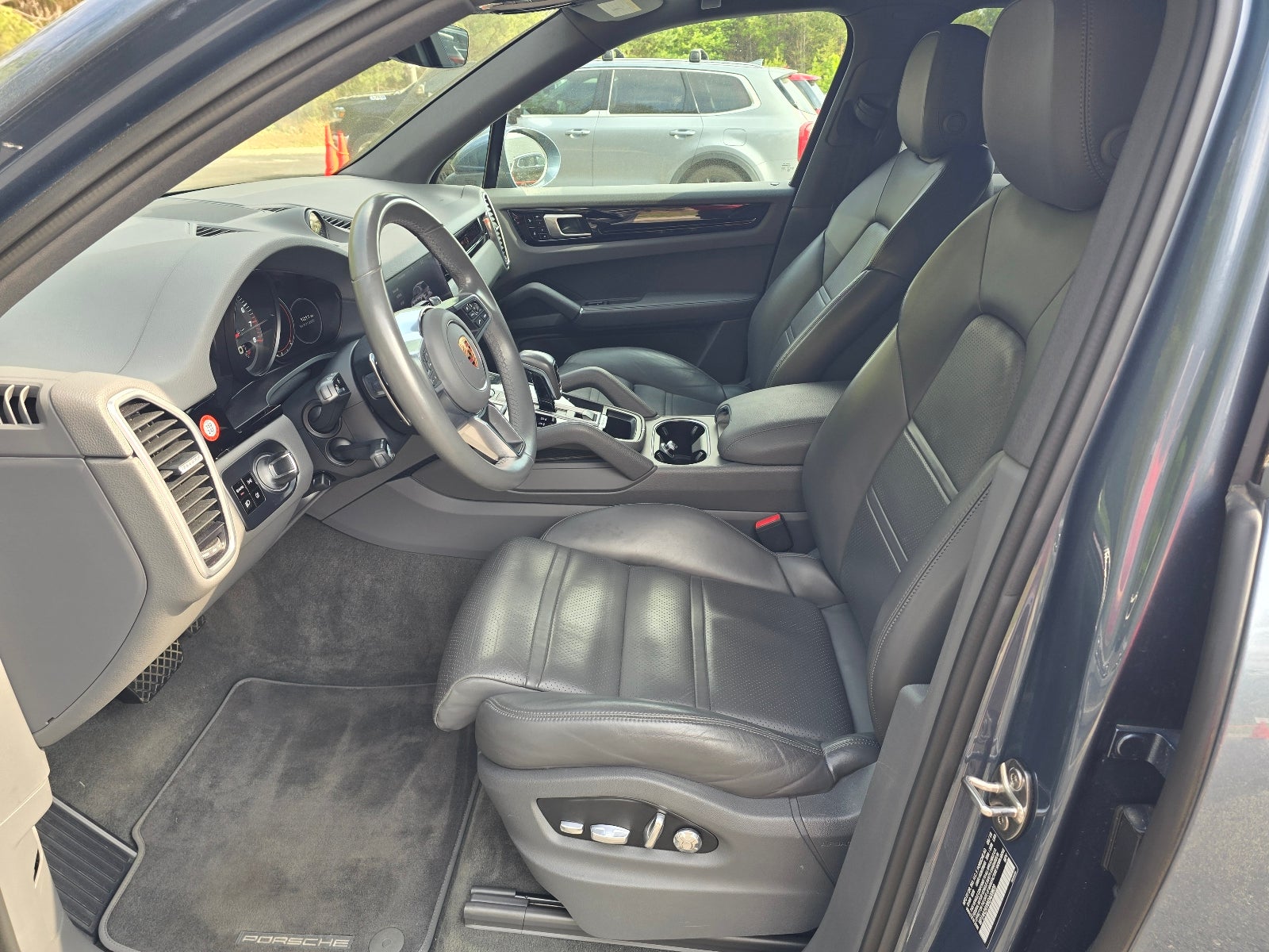 2019 Porsche Cayenne Base