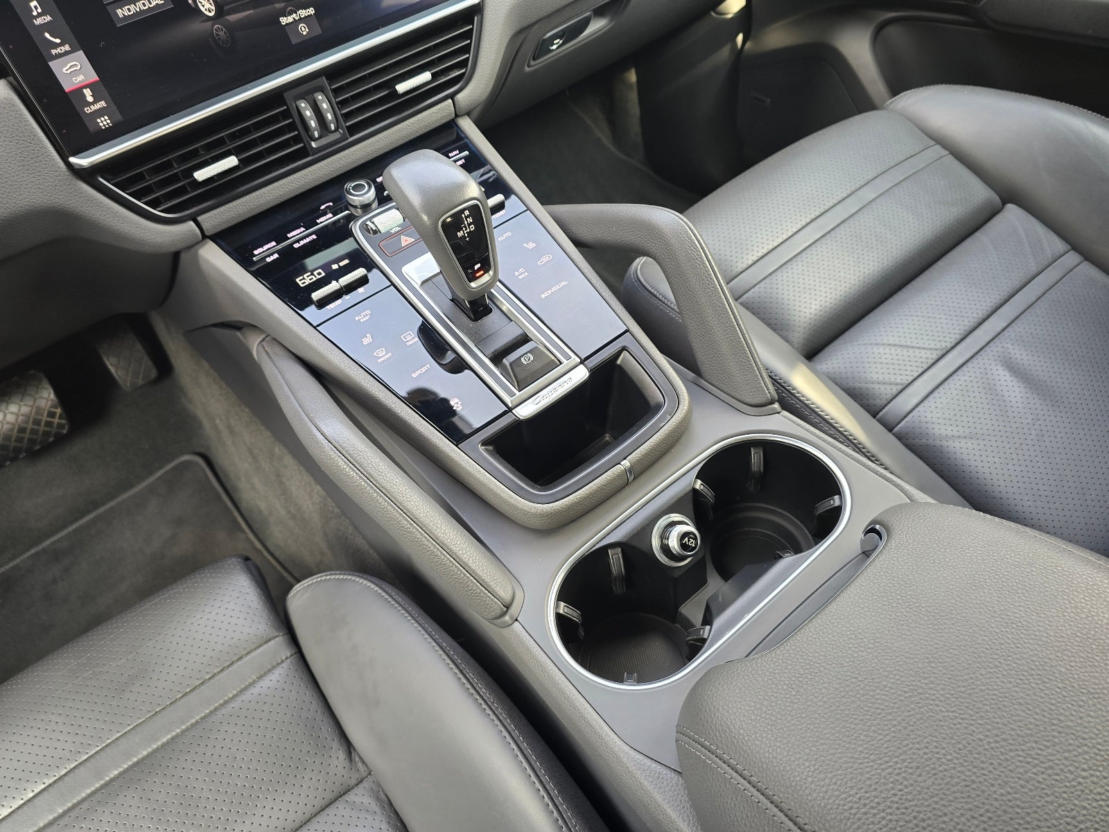 2019 Porsche Cayenne Base