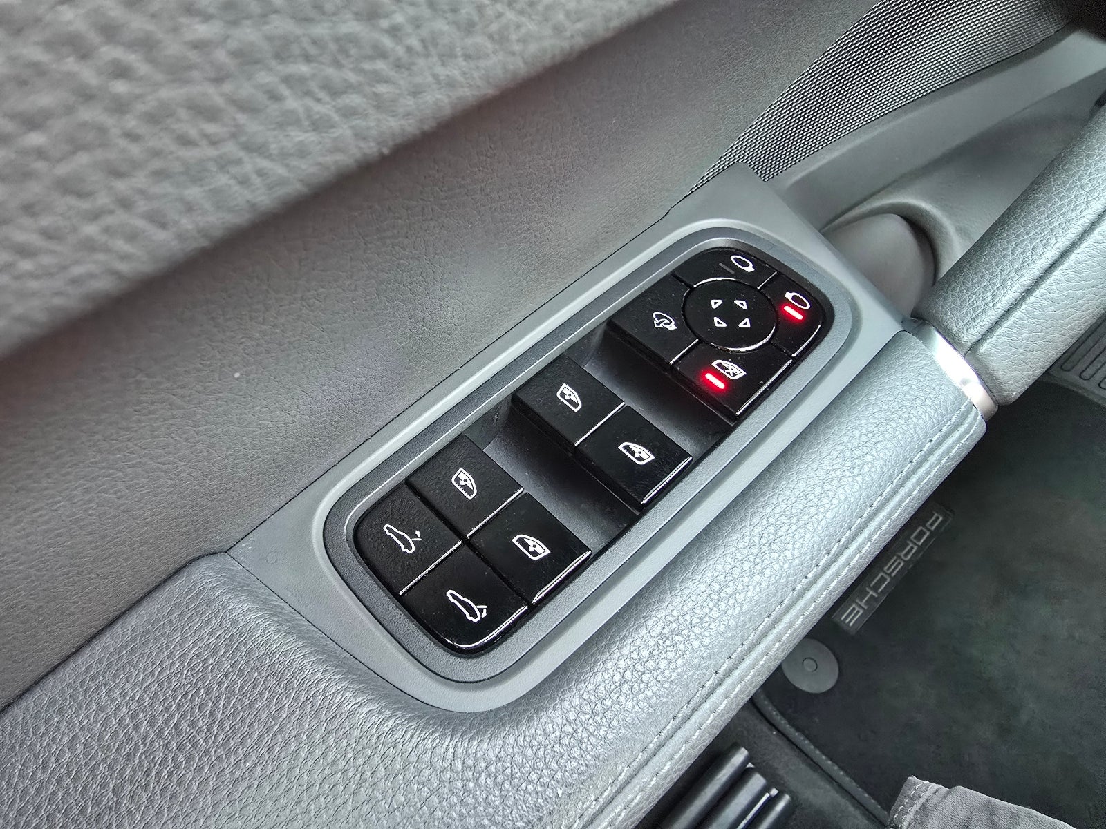 2019 Porsche Cayenne Base