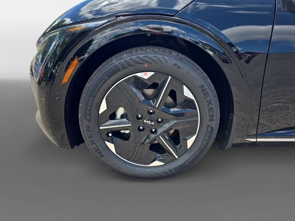 2025 Kia EV6 Wind