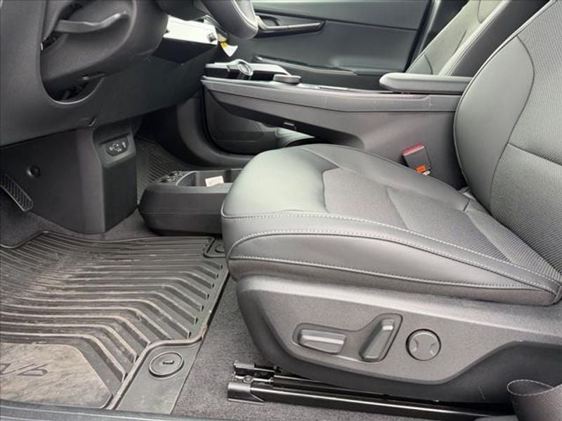 2025 Kia EV6 Light Long Range