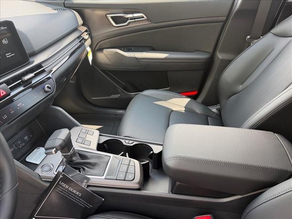 2027 Kia Sportage EX