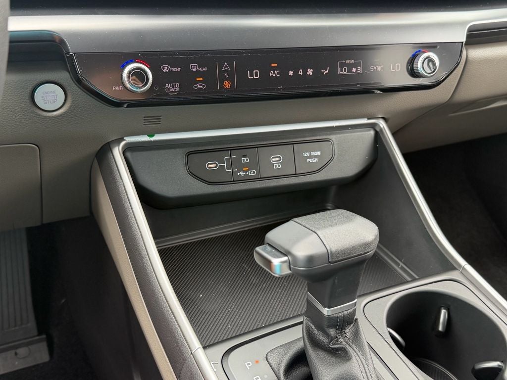 2026 Kia Carnival LX