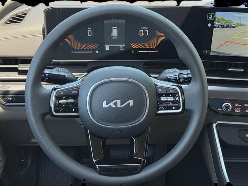 2026 Kia Carnival LX