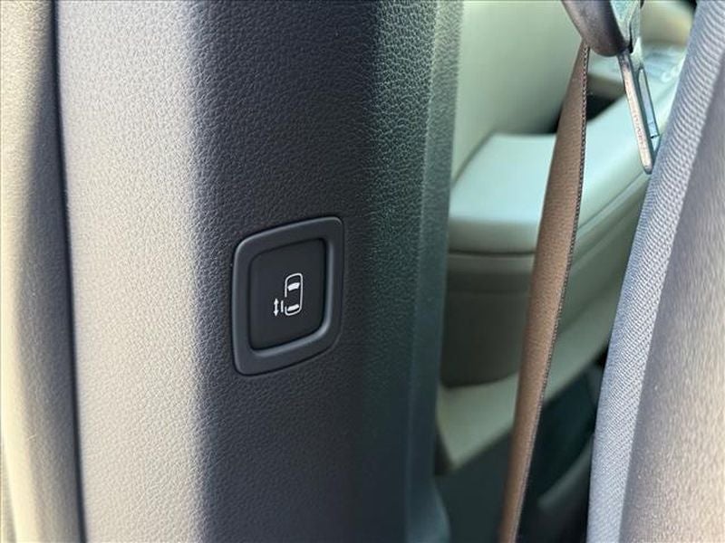 2026 Kia Carnival LX