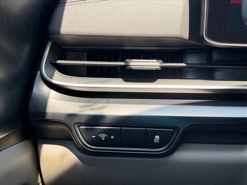 2026 Kia Carnival LX