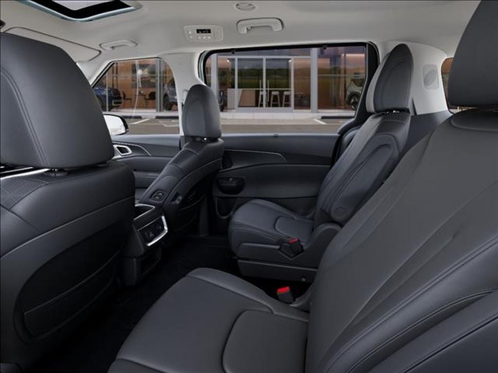 2027 Kia Carnival Hybrid SX