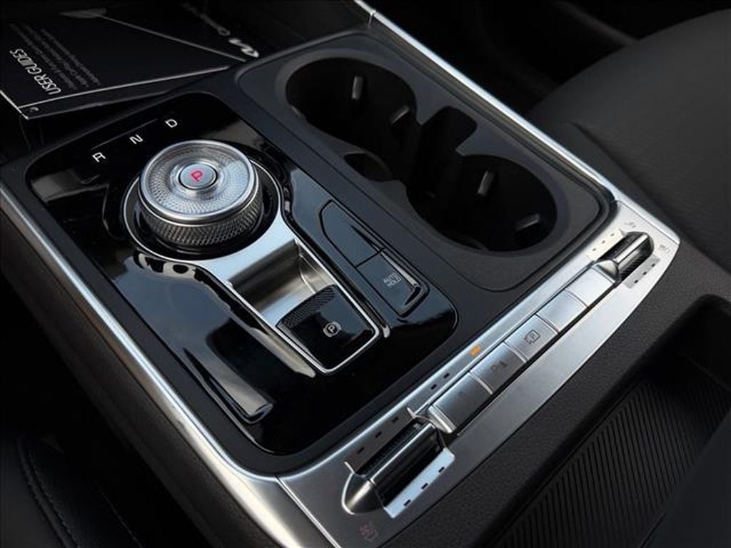2027 Kia Carnival Hybrid SX Prestige